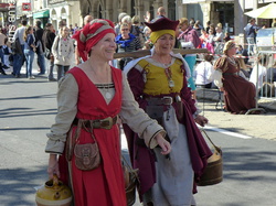 Fête médiévale du roi de l'oiseau et Pradelle 2015
