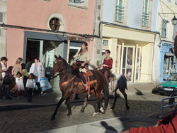 Fête médiévale du roi de l'oiseau et Pradelle 2015